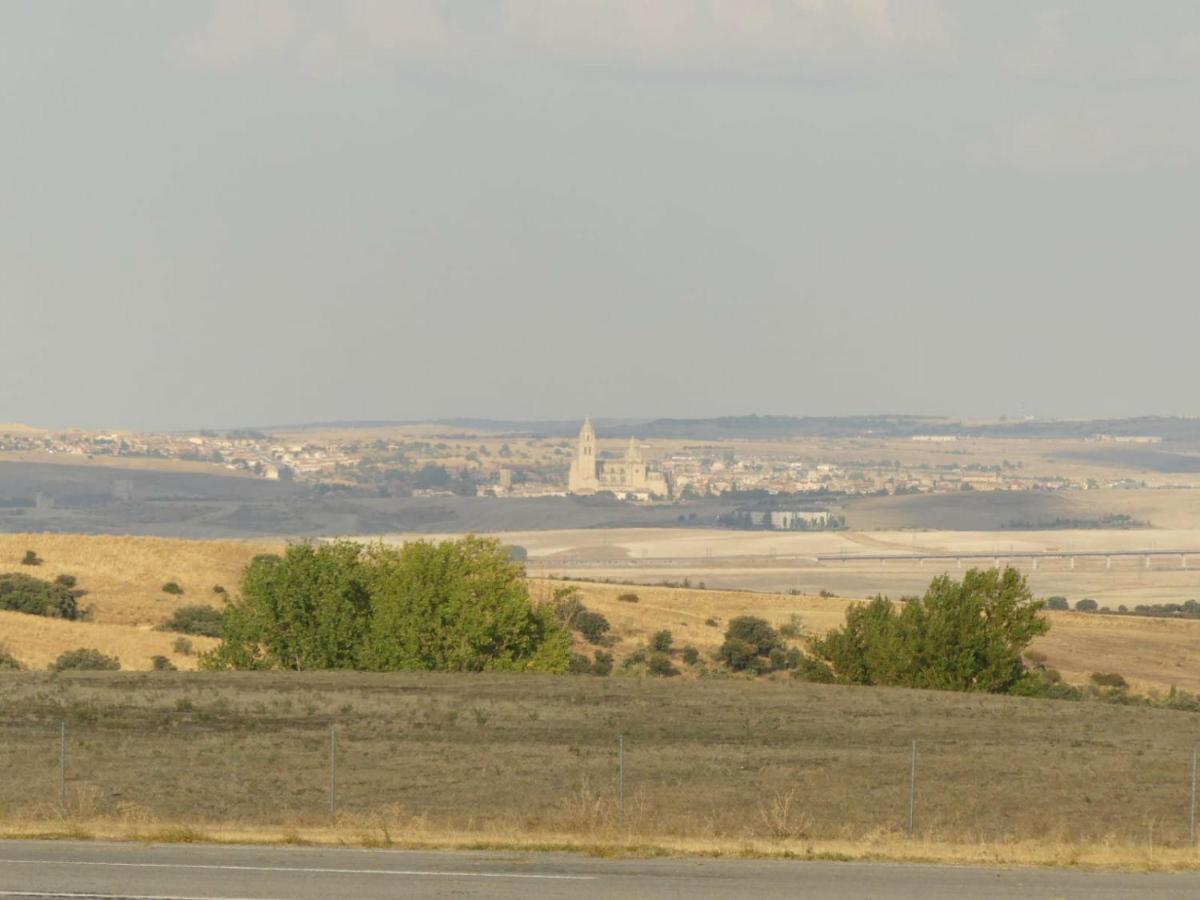 Вилла El Rincon De Pilar Disfruta De Tu Escapada Rural Фуэнтемиланос Экстерьер фото